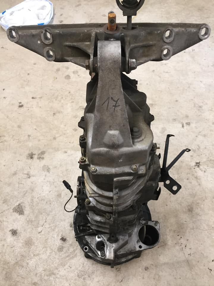 964 G50 G50.03 2 LSD 5Speed transaxle Trans gearbox 81k miles, G5003