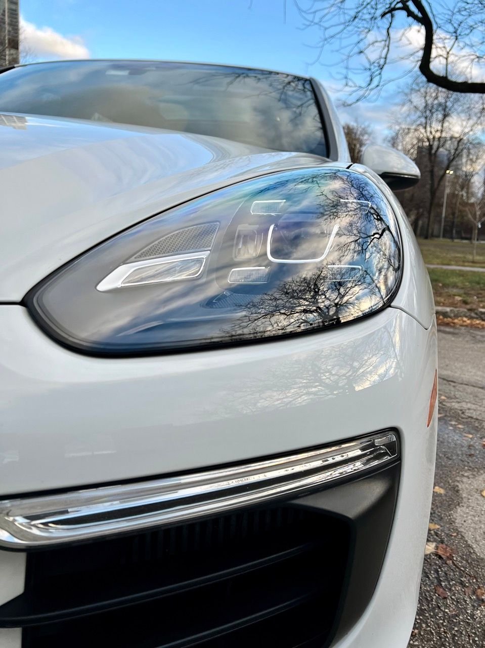 2015 Porsche Cayenne - 2015 Cayenne Diesel 54k Miles - Rare & Fully Loaded - Used - VIN WP1AF2A2XFLA38680 - 6 cyl - AWD - Automatic - SUV - White - Chicago, IL 60601, United States