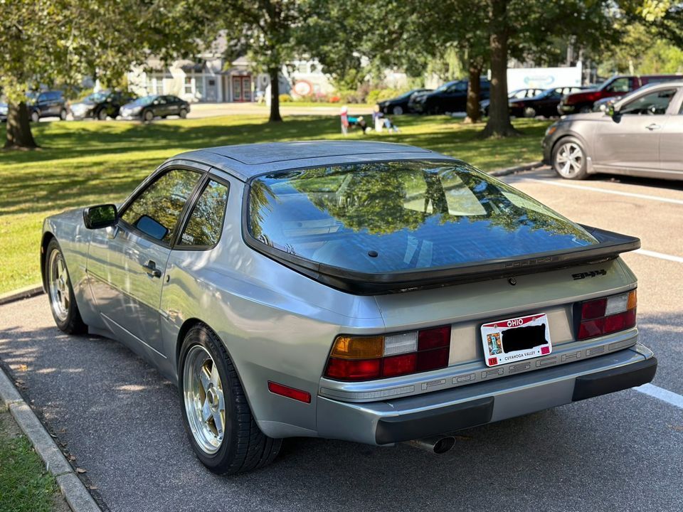 1986 Porsche 944 - 1986 Porsche 944 (patina/ recaro sport seats/ rebuilt limited slip transaxle) - Used - VIN WP0AA0944GN450125 - 118,500 Miles - 4 cyl - 2WD - Manual - Coupe - Blue - Richfield, OH 44122, United States