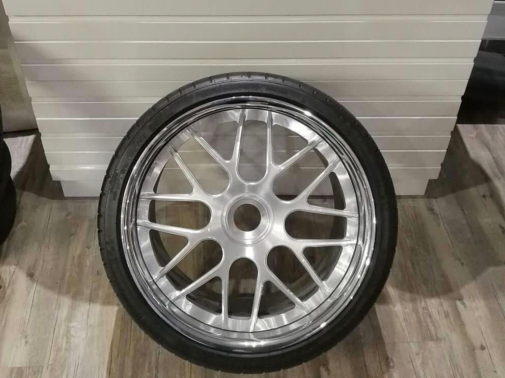 Wheels and Tires/Axles - 997 Turbo 360 Forged Wheels ( Mesh 8 ) - Used - 2007 to 2013 Porsche 911 - Muharraq, Bahrain