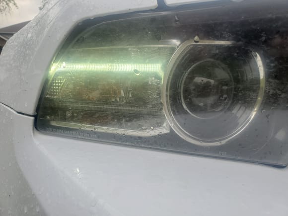 Is it possible to replace the bulb for the running light or must I replace the entire headlight assembly?