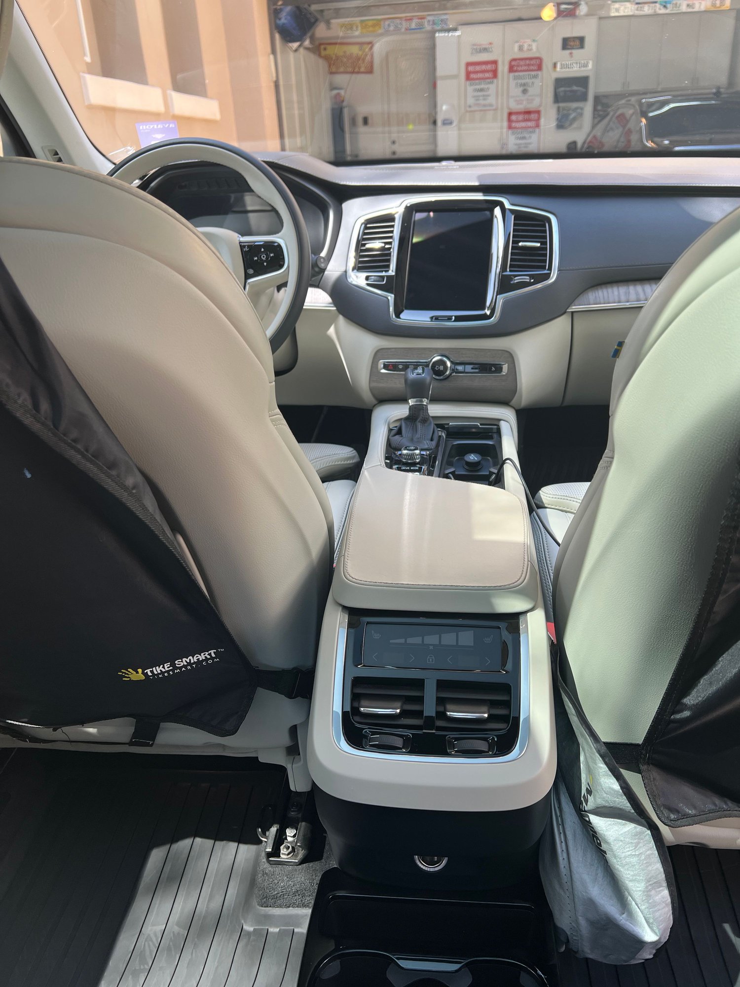 2020 Volvo XC90 - 2020 Volvo XC90 T6 Inscription 6 Passenger 28K Miles Original Owner Meticulously Main - Used - VIN YV4A221L0L1565685 - 29,000 Miles - 4 cyl - AWD - Automatic - SUV - Gray - San Diego, CA 92127, United States