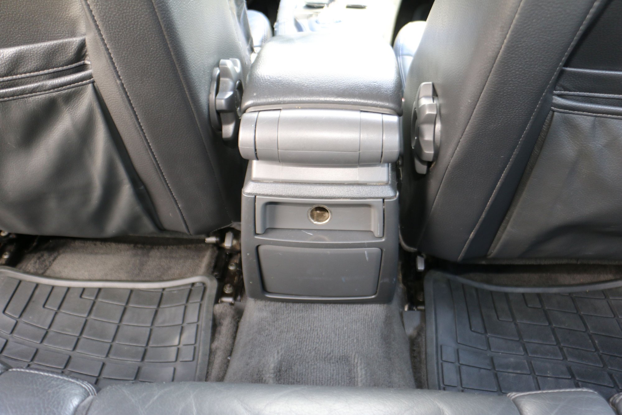 2001 Volvo V70 - 2001 volvo v70 t5 station wagon, new transmission, excellent condition - Used - Eugene, OR 97405, United States