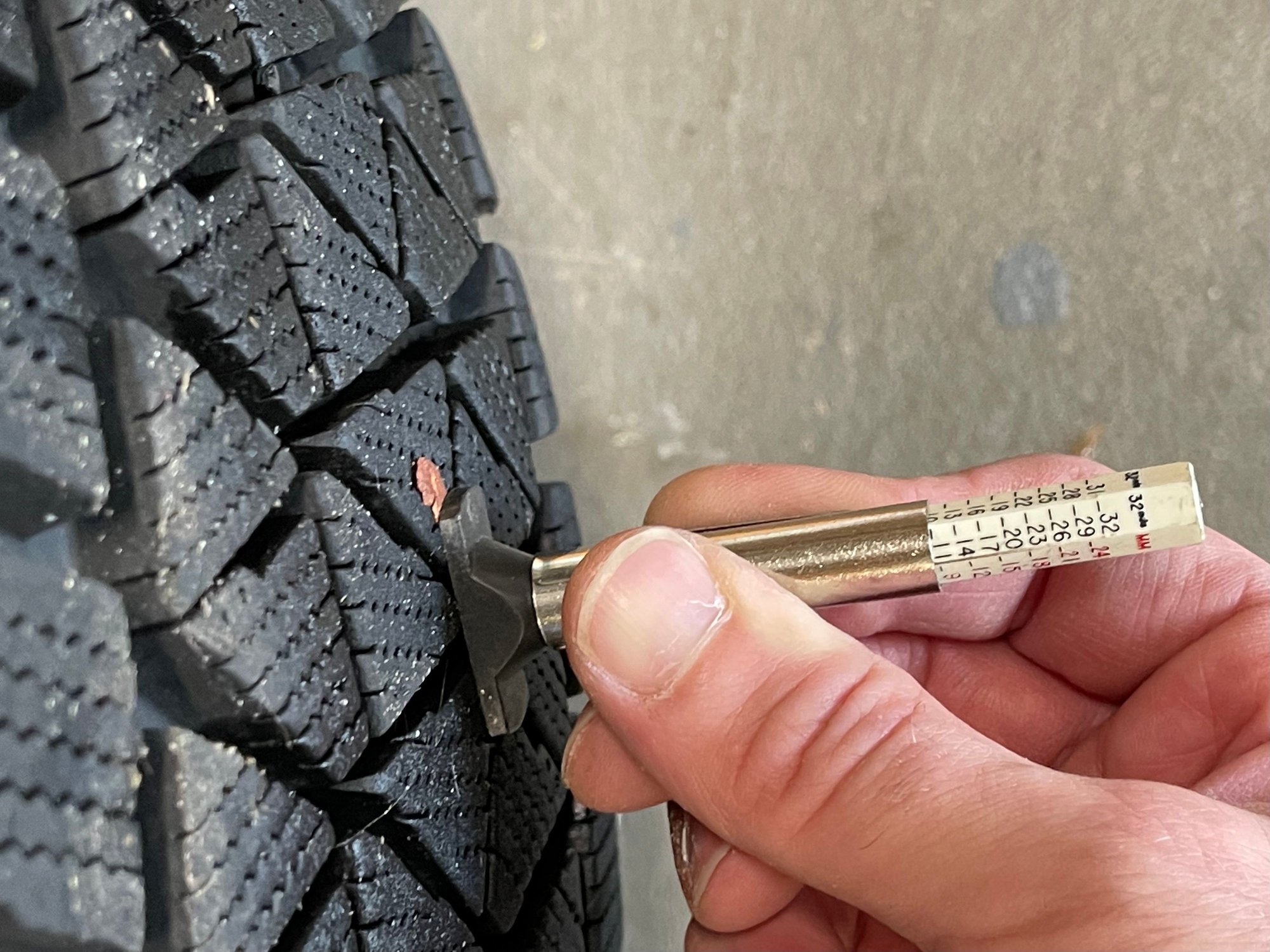 Wheels and Tires/Axles - 19” Winter/Snow Tire and Wheel Set - OEM/Blizzak - Used - 2015 to 2021 Volvo XC90 - Yardley, PA 19067, United States