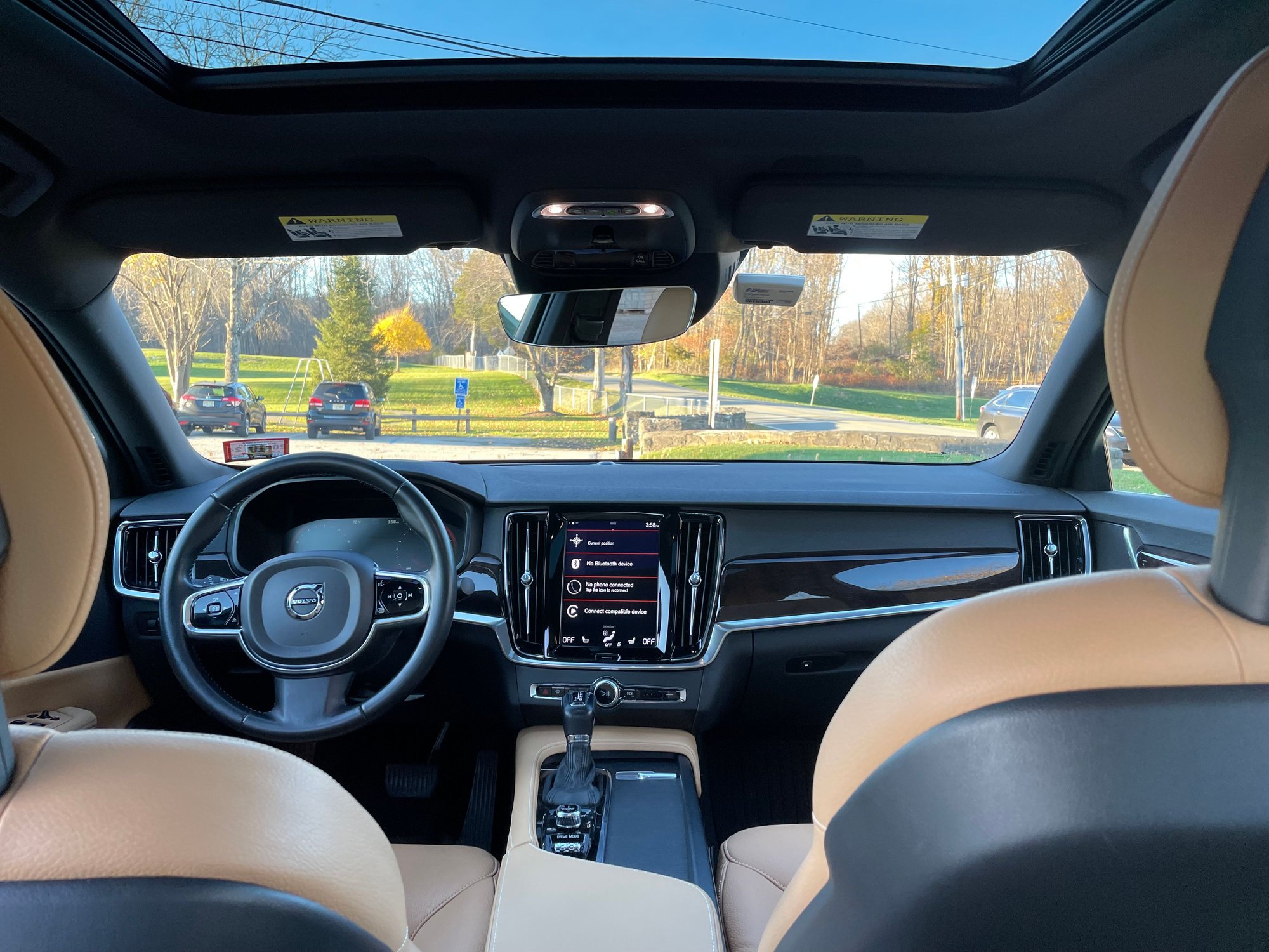 2017 Volvo S90 - 2017 Blue S90 T6 Momentum - Used - VIN YV1A22MKXH1005941 - 120,000 Miles - 4 cyl - AWD - Automatic - Sedan - Blue - Sparta, NJ 07871, United States
