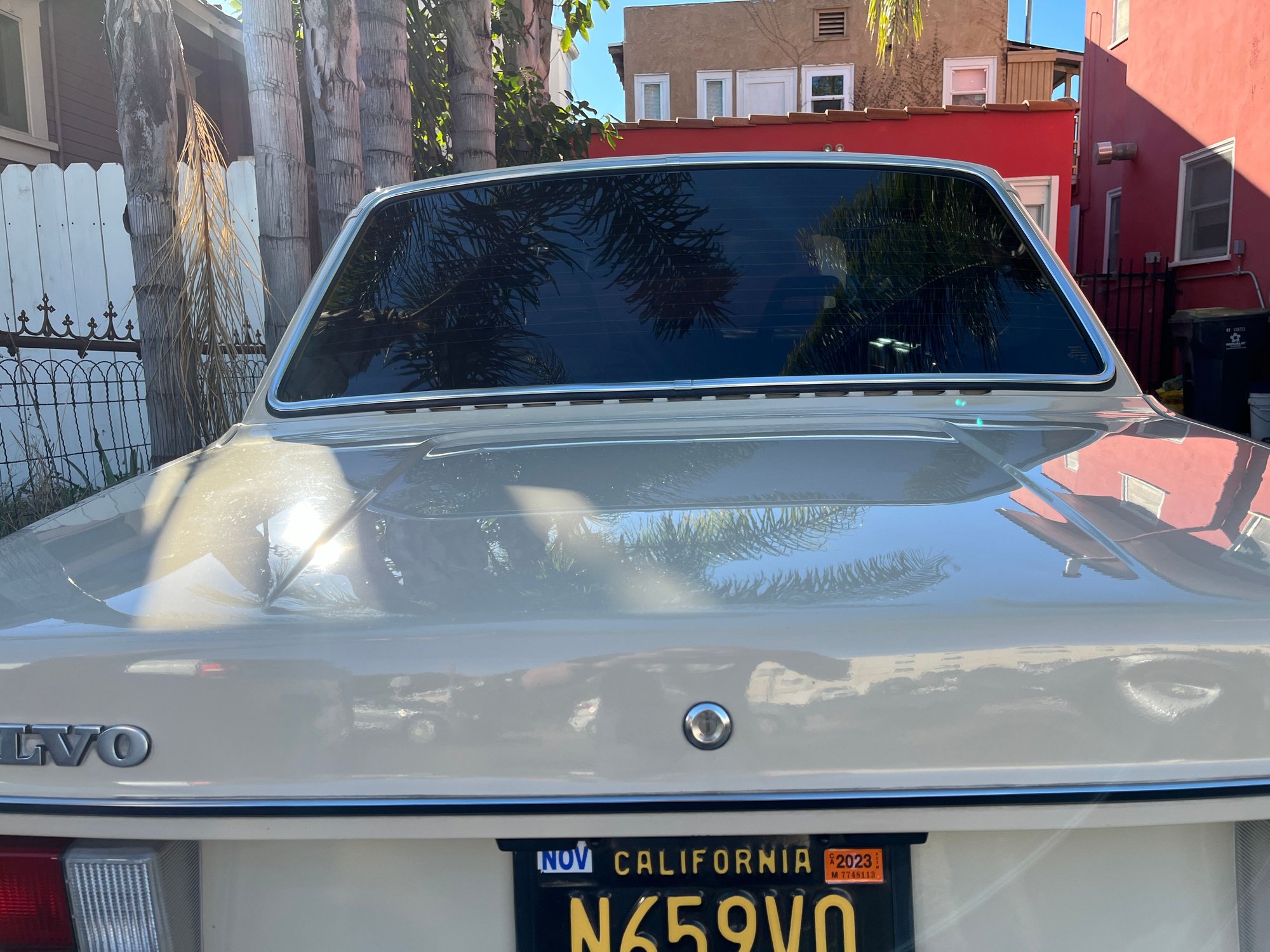 1983 Volvo 242 - Beige and Brown Volvo 242 DL. - Used - VIN YV1AX8828D2235383 - 217,345 Miles - 4 cyl - 2WD - Manual - Coupe - Beige - Santa Ana, CA 92701, United States