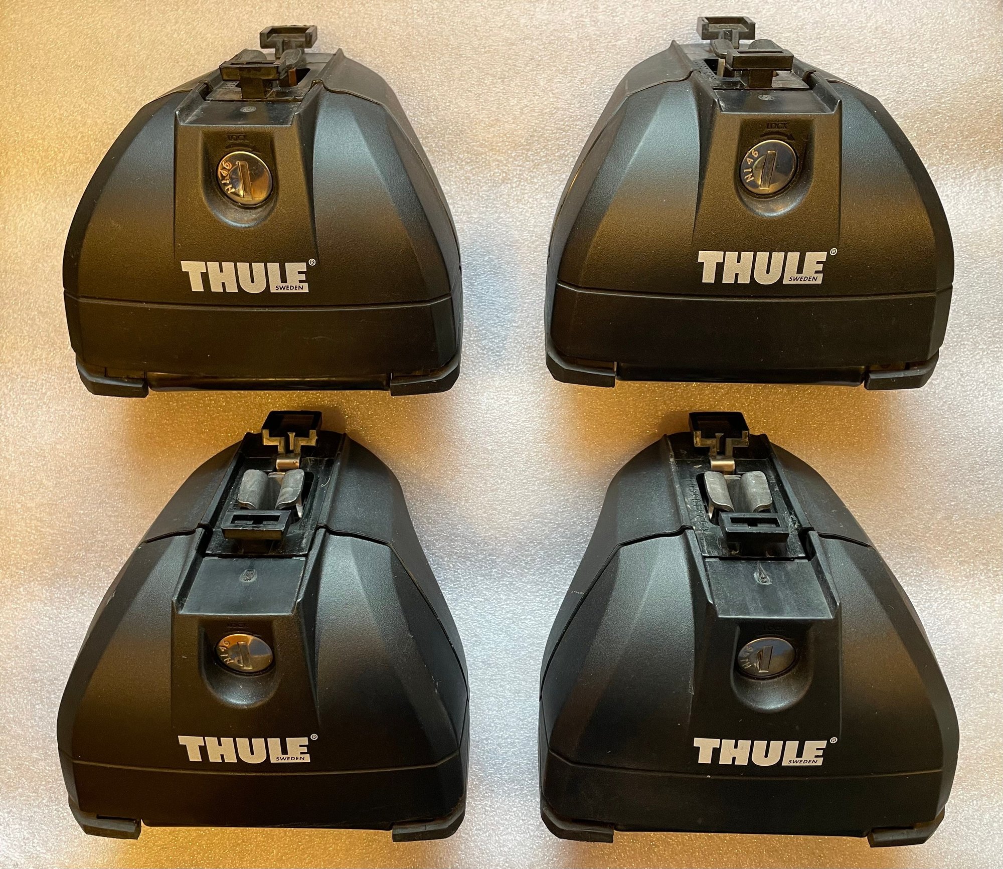 Accessories - Thule Podium Fit Kit and Foot Pack for XC60 - Used - 2009 to 2017 Volvo V60 - Lititz, PA 17543, United States