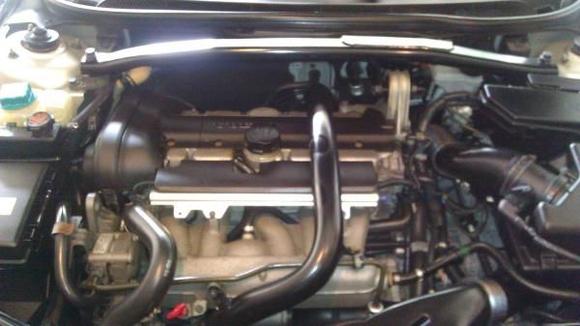 very clean engine bay.