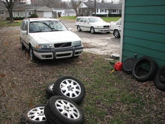 IMG 3530
Bought a new vehicle. Bought some new snow tires as well.
