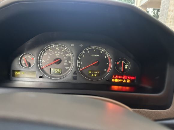 key in the "on" position but not started.  Shows all the possible dashboard lights.