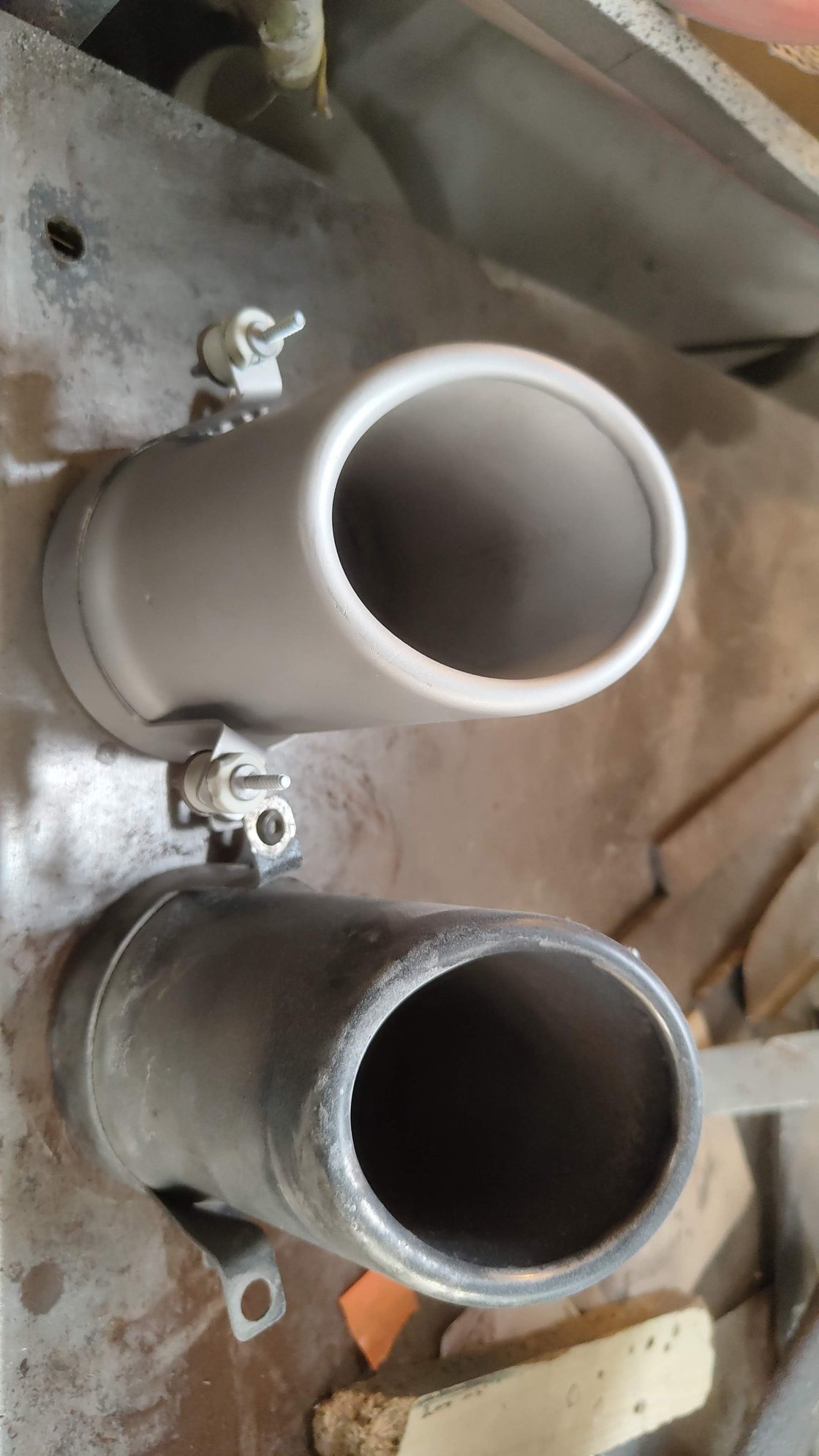 Sandblasted exhaust tips