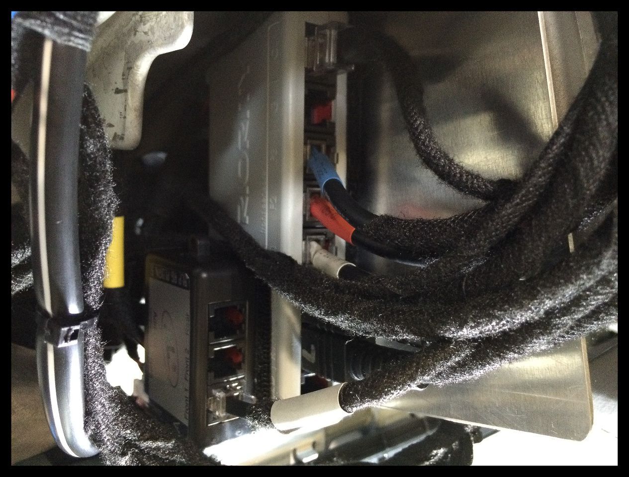 ALP Laser jammer / Stinger system installed (pics)