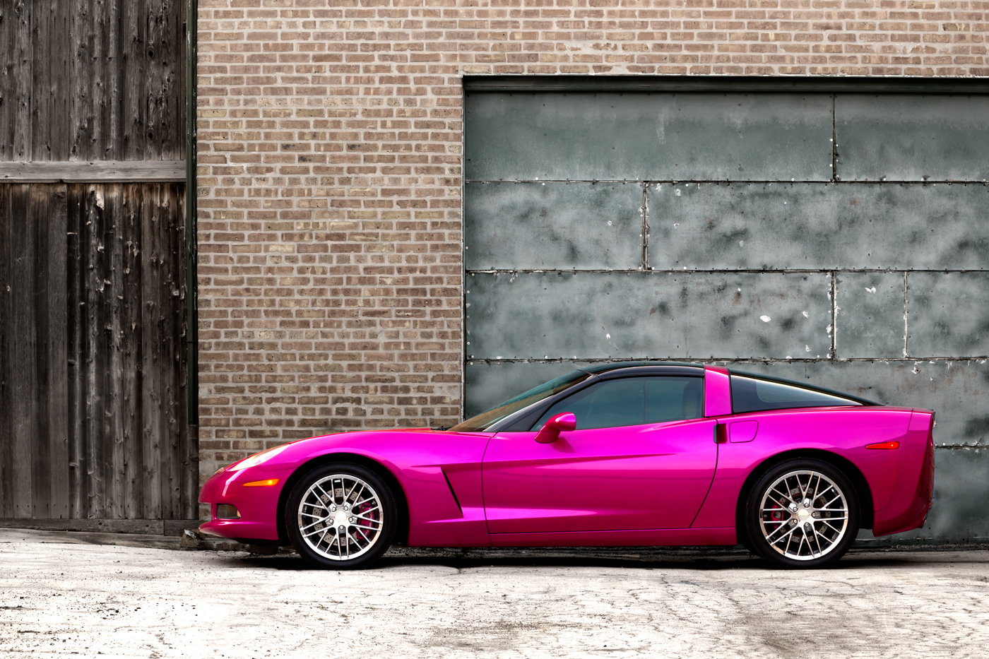 FS: 2006 Chevrolet Corvette C6 - Hot Pink - Chicago.