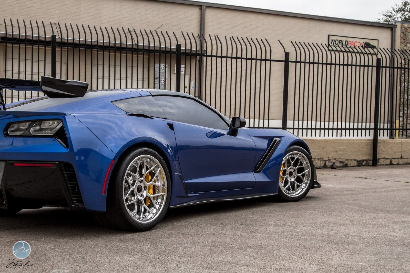 Modulare Wheels x Dallas Auto Storehouse | 2019 Chevrolet Corvette ZR1