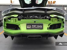 Try to removed Lamborhini Aventador LP700 Stock Exhaust System