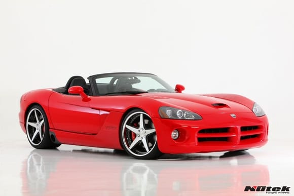 Nutek Forged Wheels Series 705 Concave Dodge Viper6