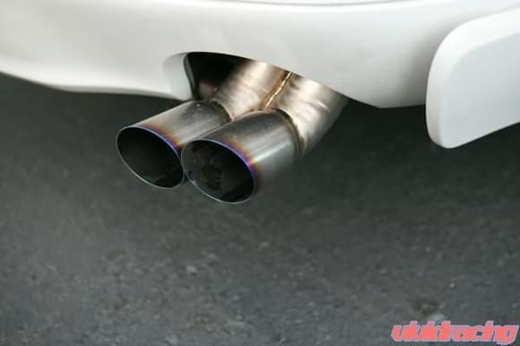 VividRacing.com Project 996C2 Supercharged with the Jubily Full Titanium Exhaust - 12lbs!