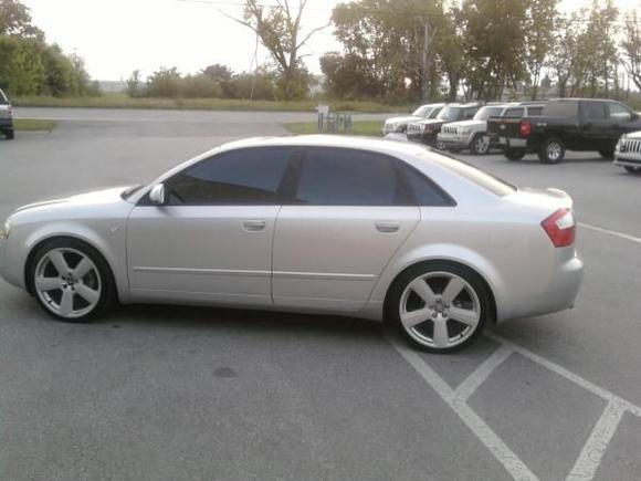 Audi004