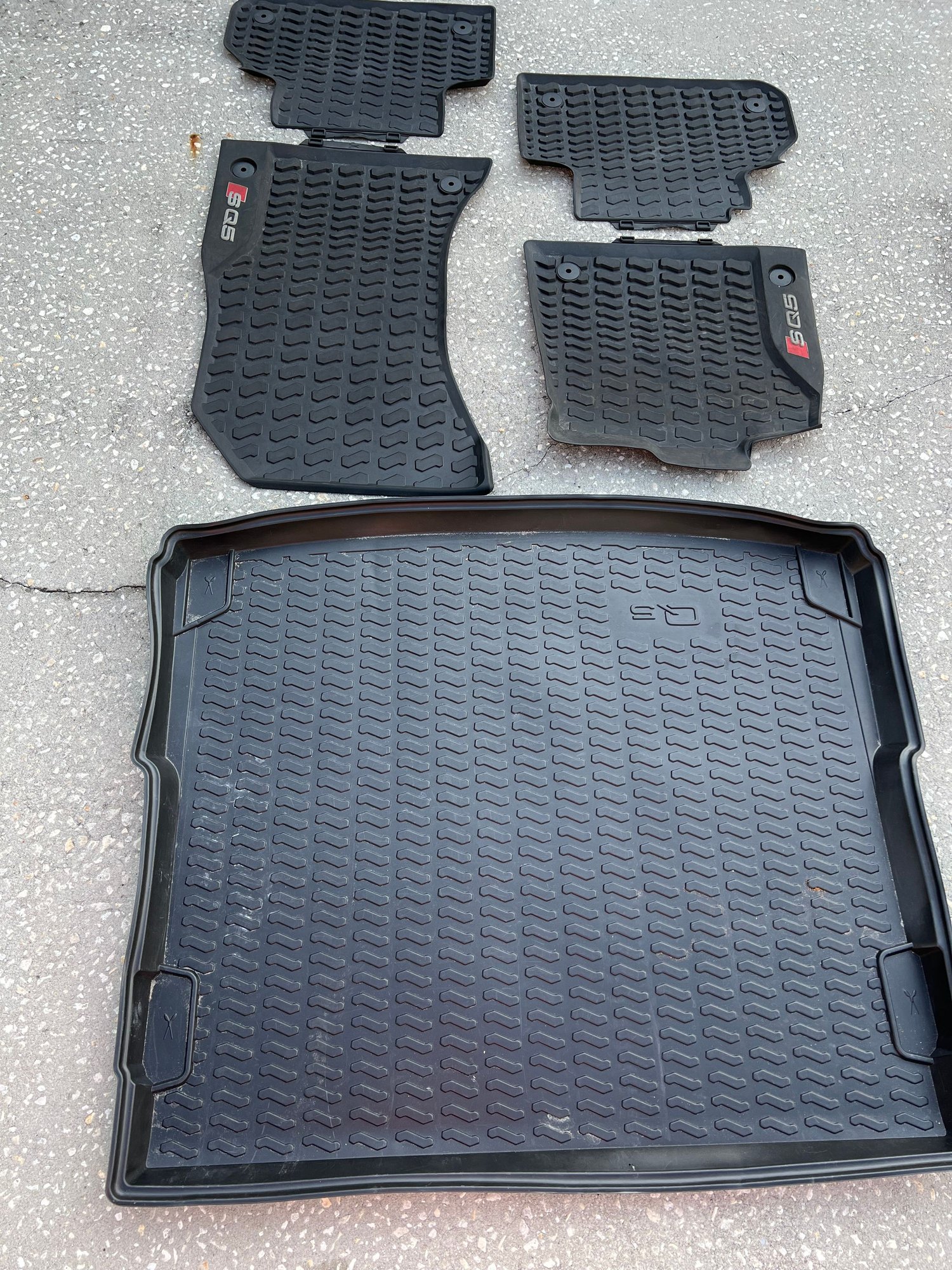 SQ5 / Q5 rubber floor mats & roof rack AudiWorld Forums