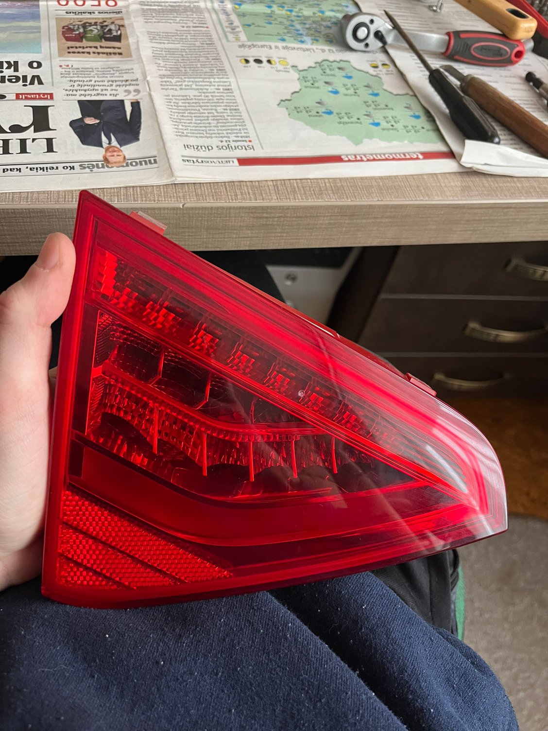 Tail light disassemble AudiWorld Forums