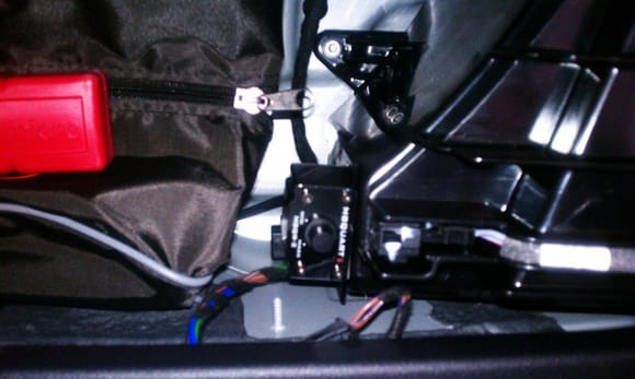 MBQUART Remote amp and Factory Audi Subwoofer box