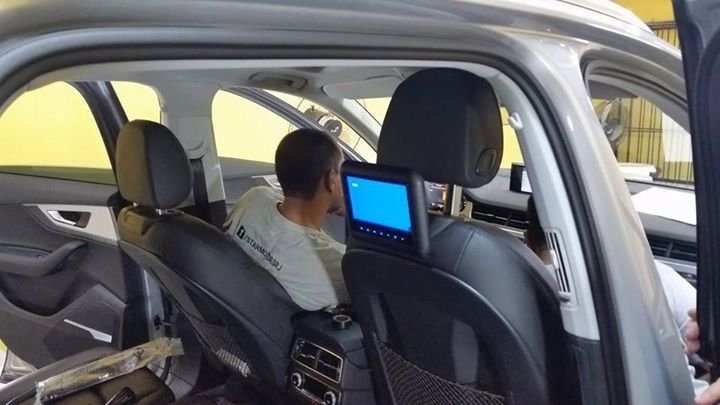 2017 Q7 Rse Review Horrible Rear Seat Entertainment
