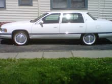 this is my all white 1994 cadi deville on vouge tires.