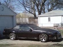 This is how it looked when we got rid of it for the 1994 camaro ttop car. im not really one for the newer camaros, but some of them did gain my respect over these past few times that i have seen them and looked at them. 

Im Just a muscle car girl:P