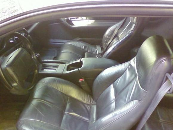z28 leather interior