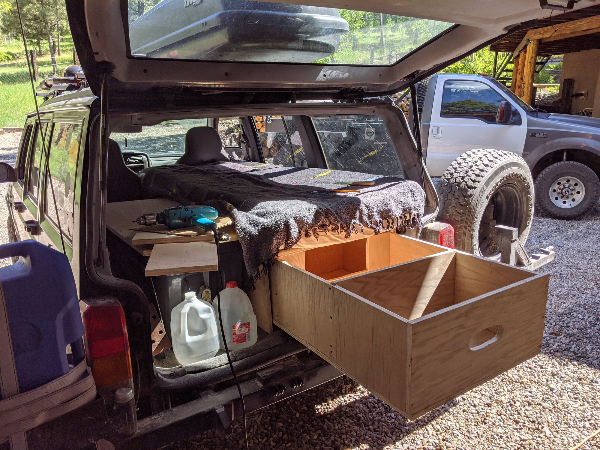 Sleeping setup in a Cherokee [Build] Jeep Cherokee Forum