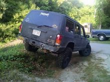 hide yo curbs, hide yo rocks, hide your stumps, hide yo loading ramps, cuz these Jeeps are tryina flex on everythang