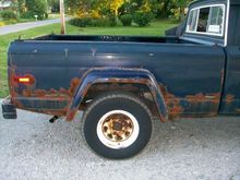 the rusty pass side bed of my 82 j-10