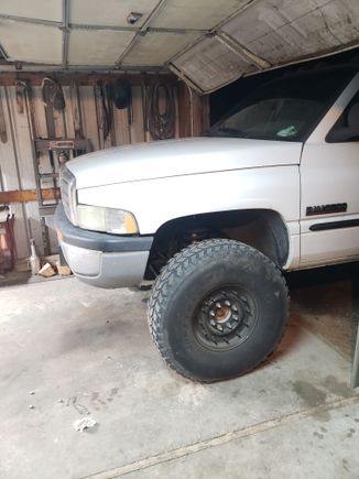 Figured id burn them down on my daily since i dknt really plan or want to run them on the trail. 35" boggers or tsl is my plan

Was going to recenter but may now hokd off till i figure what axle are going were. If bigger joint 30 shafts hokd up ill recenter for the 5lug pattern 