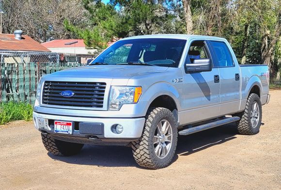 Thanks. Im realy liking this thing. 
So far ive done the exhaust, 2" level, gtr led bulbs. The gtr bulbs are amazing. Serviced entire truck.
Next up might be boss 302 intake and tunning.
Then maybe fab a winch bumper high and tight.
Actually i may do a clean headache rack on bed rails first