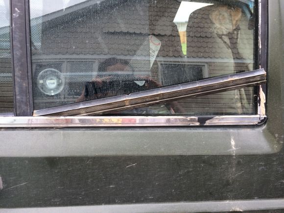 The seals will either come out with the trim, or you may be able to lift the outer window seals out first.