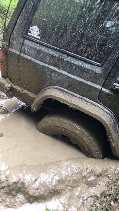 Noah's XJ, buried