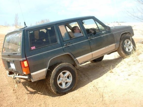 My old 94 that I had, 3 inch lift, 31s, and locked rear end