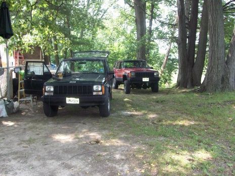 working on ranch jeep ,just got this from my cuz ...FREE