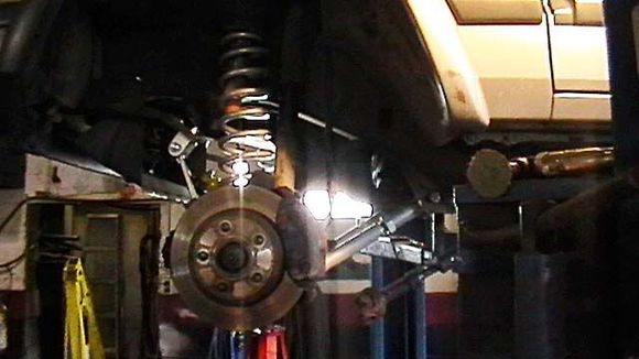 Tomorrow Morning the front shocks go in.