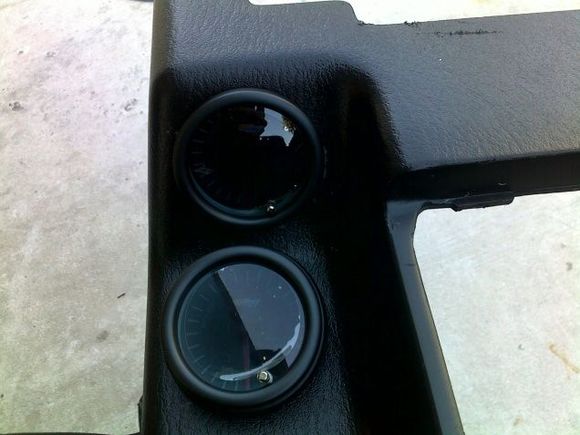 A/F Gauges mounted on center console