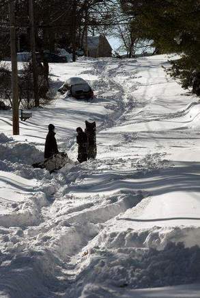 my street, snowed from Sunday nite to Monday nite. NO PLOWS in site till Wednesday. This is a MAIN street.