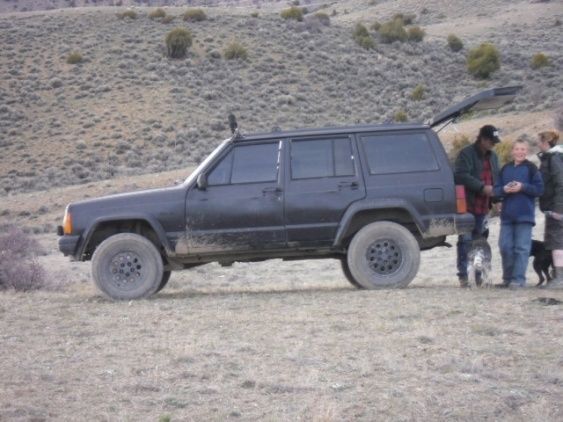 Loading up to go home. Nephew, My wife, (our Dog, black one) GIGI, and Father-in law.