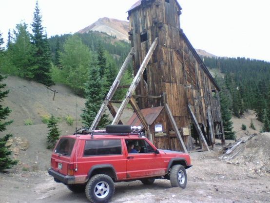 Yankee Girl Shaft house