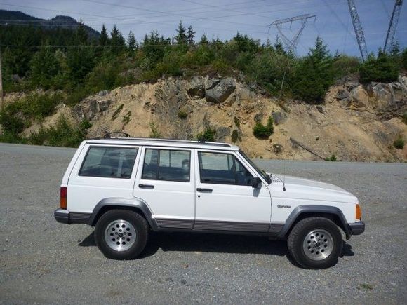 This is my 94 Cherokee in stock form, one week old to me anyway.