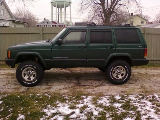 Lifted with the 31 inch BFG's.