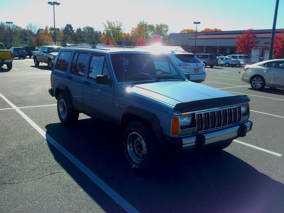 Not a spot of rust.  140k.  Bought her at 120k for $2k and put about that much back into her over a year or so.  Almost done.