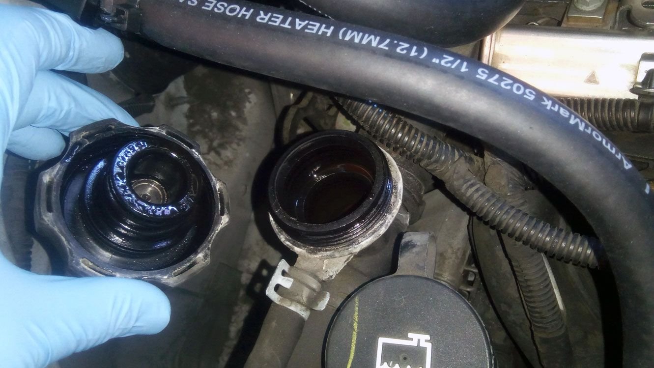 Oil leak? Page 3 Chevy HHR Network