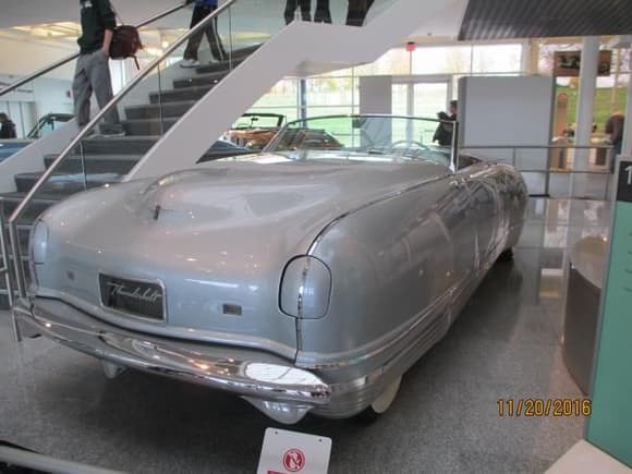 Thunderbolt concept car