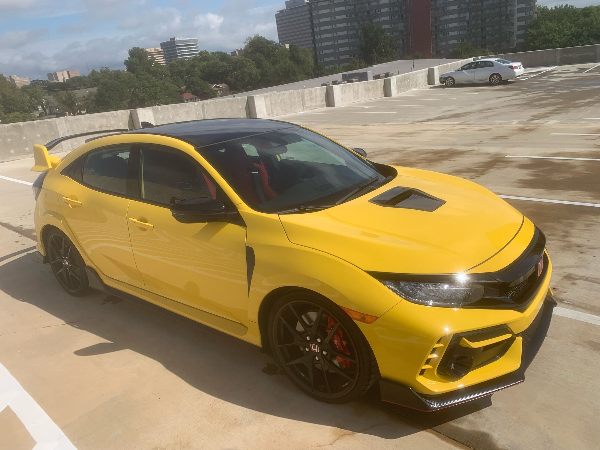 2021 Honda Civic - 2021 Civic type R Limited edition for sale; Tulsa, OK, $69k - Used - VIN SHHFK8G01MU204532 - 70 Miles - 4 cyl - 2WD - Manual - Hatchback - Yellow - Tulsa, OK 74119, United States