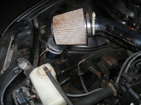 it shoots fresh air into my filter... ya ya i need a new one!